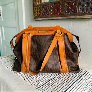 Michael Kors Shoulder Bag